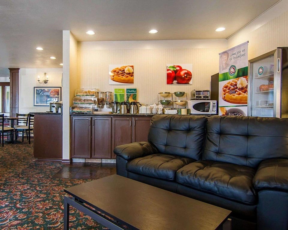Quality Inn Bend North Hotel in Bend