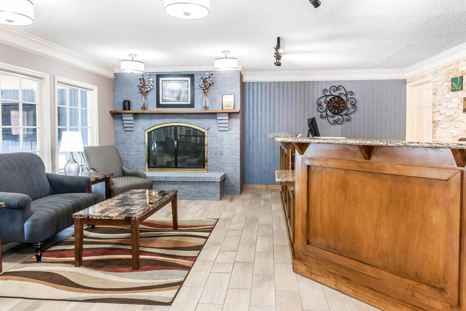 Quality Inn Findlay Hotel in Findlay