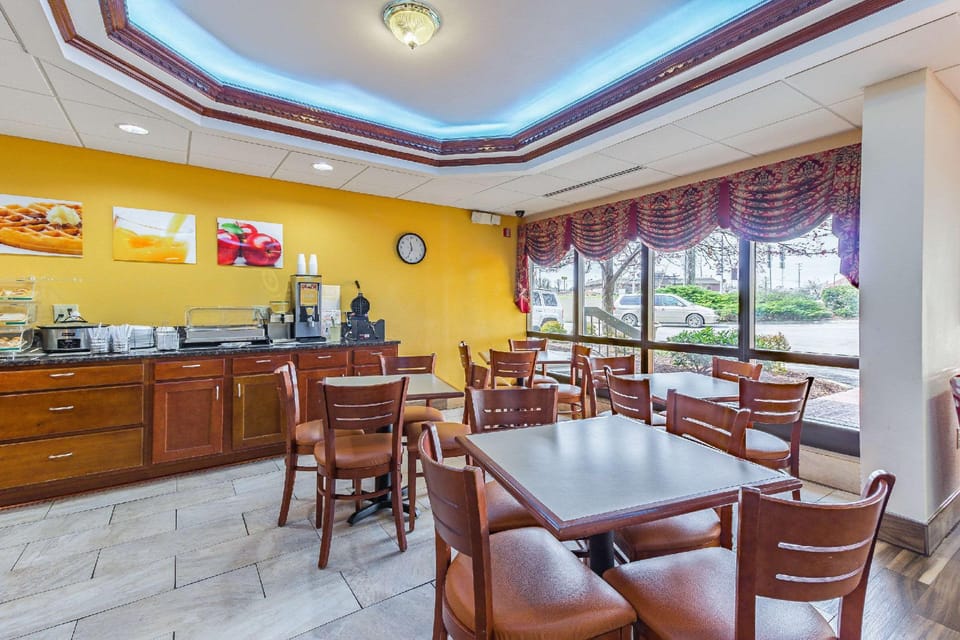 Quality Inn Goodlettsville Hotel in Goodlettsville