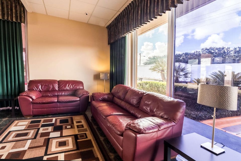 Econo Lodge Kingsville Hotel in Kingsville