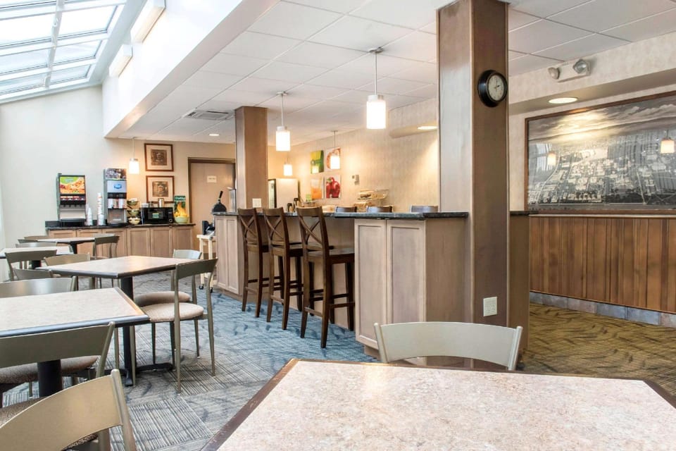Coffee shop