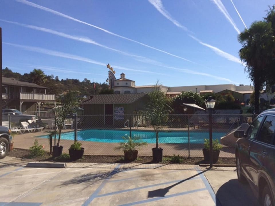 Vino Inn & Suites Motel in Atascadero