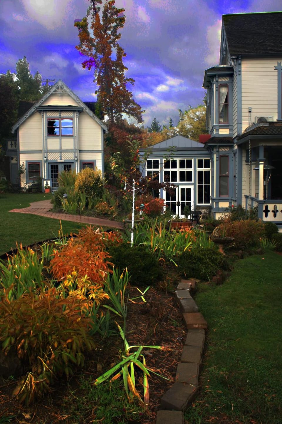 Winchester Inn Hotel in Ashland