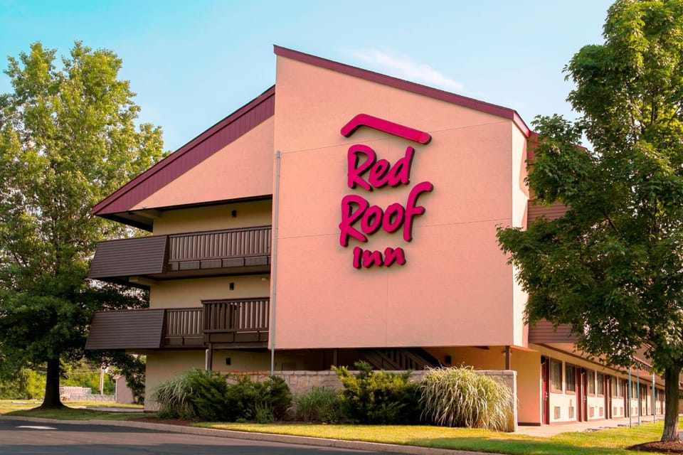 Red Roof Inn Philadelphia - Oxford Valley Hotel in Jersey Shore