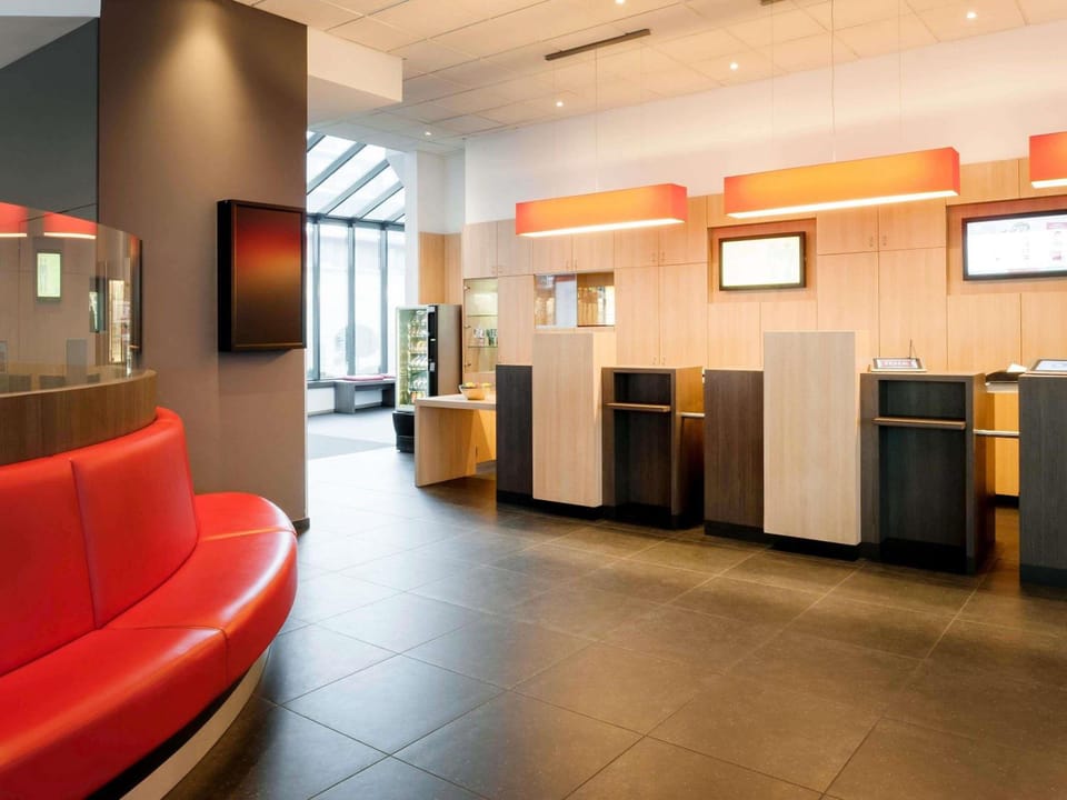 Ibis Brussels Centre Gare Midi Hotel in Saint-Gilles