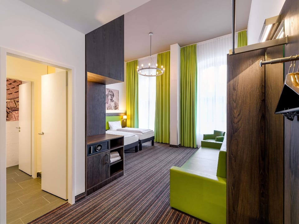 Guestroom