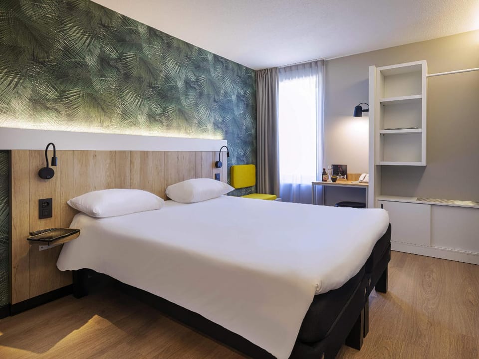 Guestroom