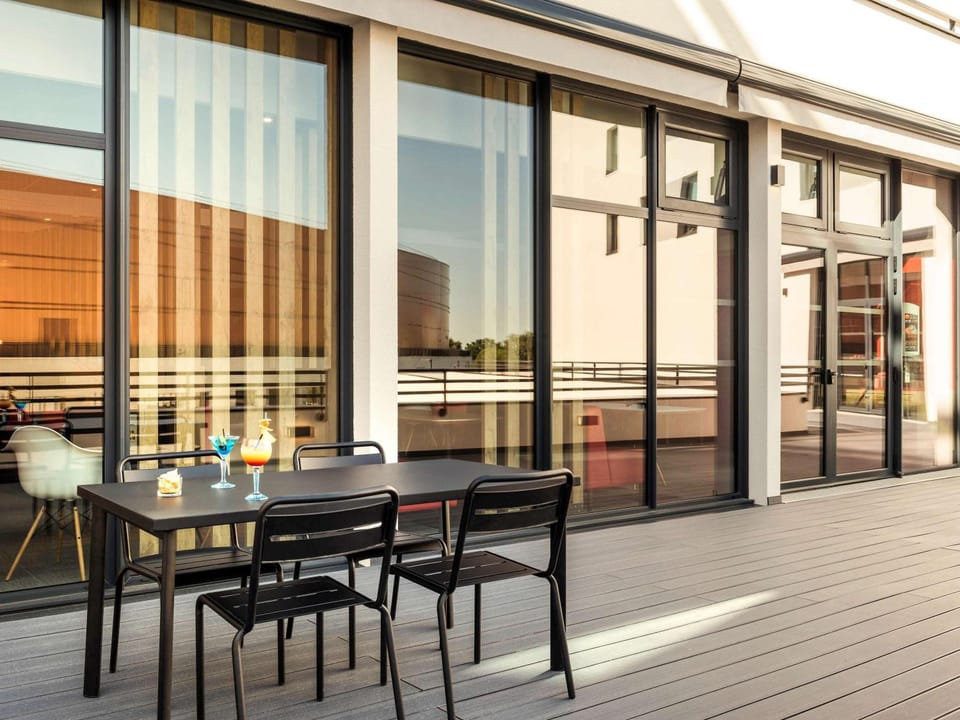 Ibis Saint Quentin En Yvelines Velodrome Hotel in Montigny-le-Bretonneux