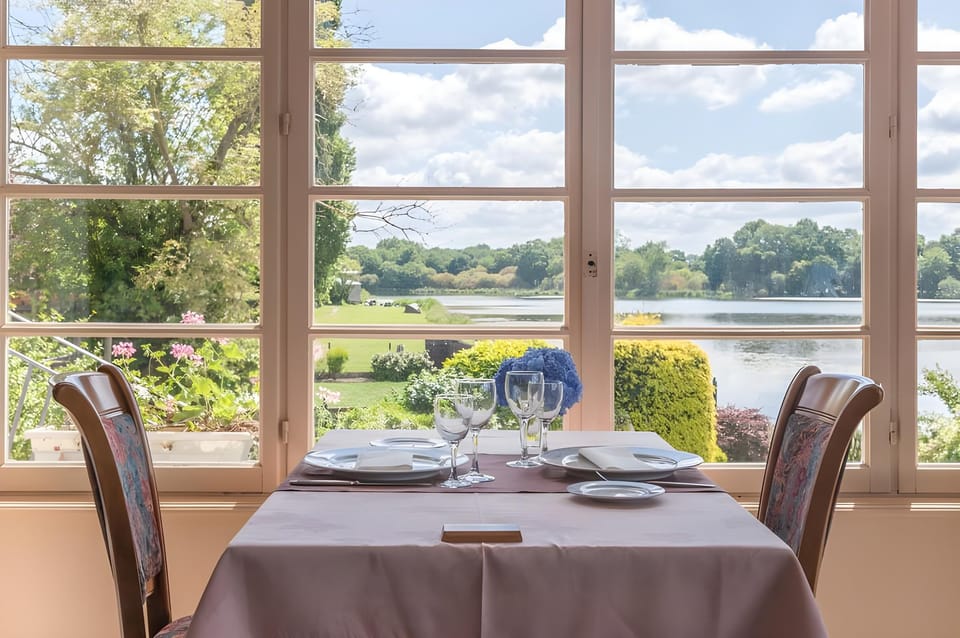 Hotel Du Lac Hotel in Brittany