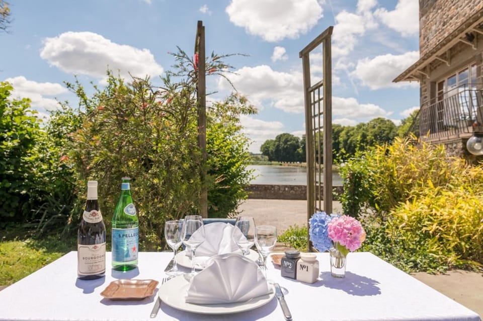 Hotel Du Lac Hotel in Brittany