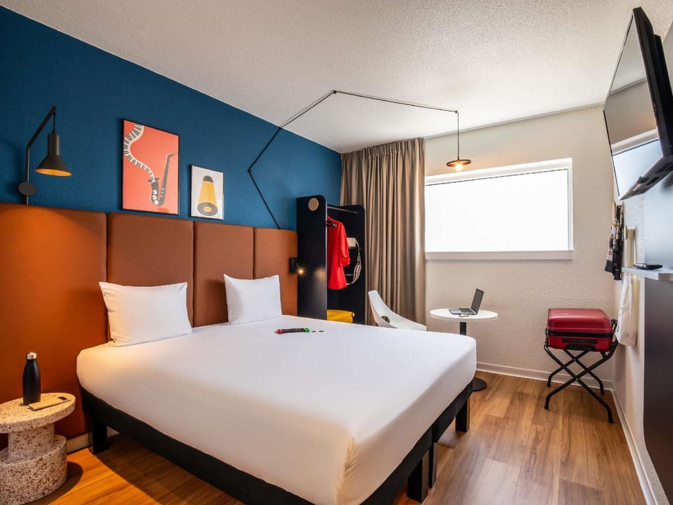 Guestroom