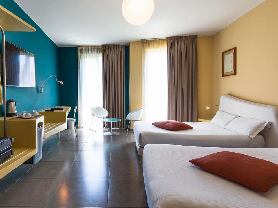 Guestroom