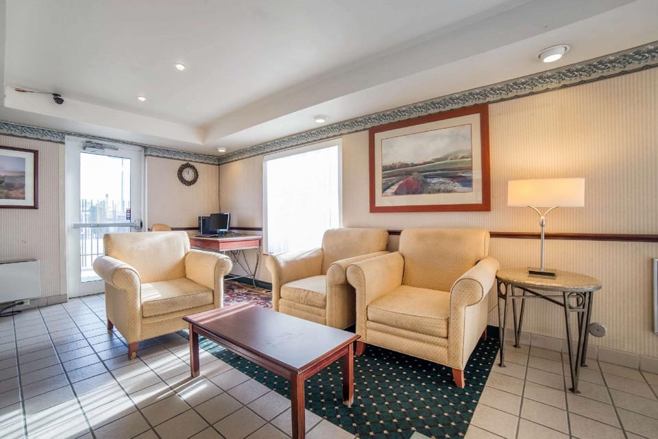 Rodeway Inn & Suites Nampa Hotel in Nampa