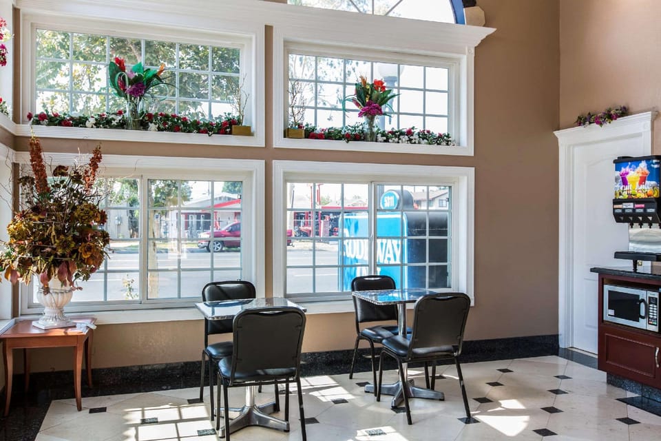Rodeway Inn Cypress - Buena Park Hotel in Cypress