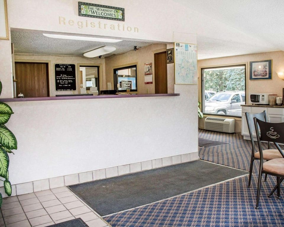 Rodeway Inn Findlay University Area Hotel in Findlay