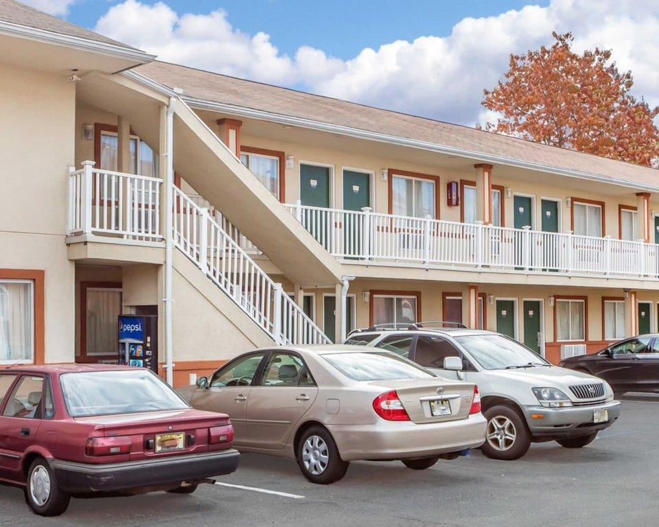 Economy Motel Hotel in Egg Harbor Township