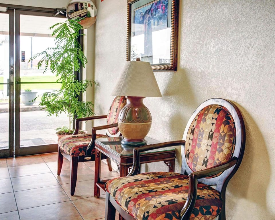 Rodeway Inn New Braunfels - San Antonio Area Hotel in New Braunfels