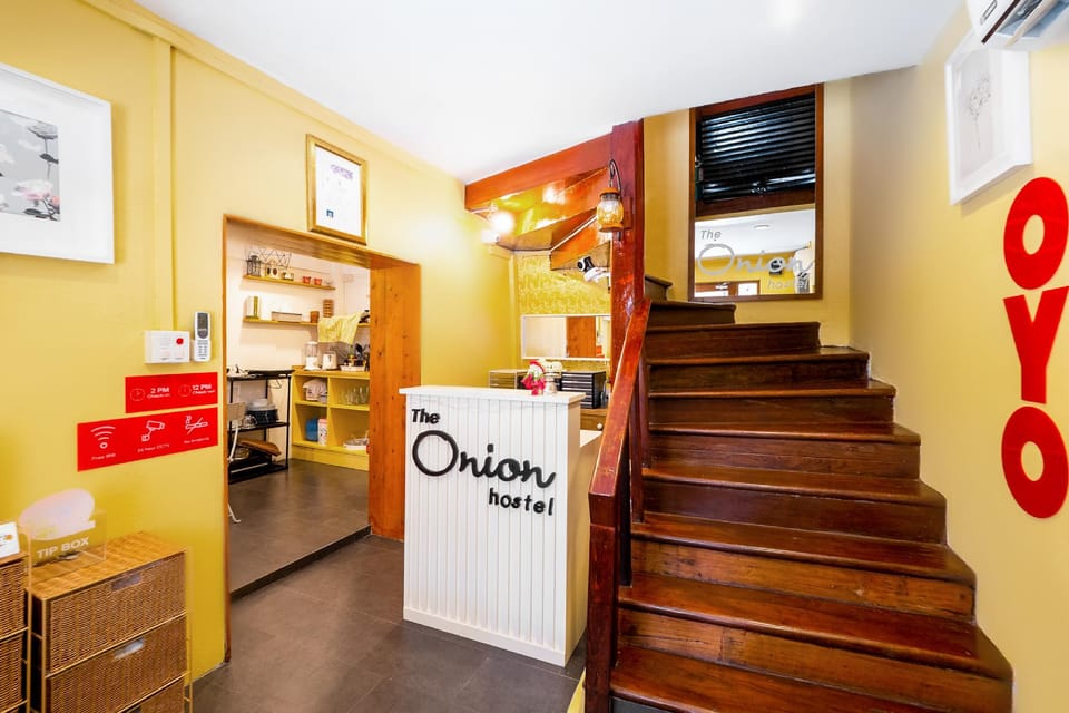 OYO 895 The Onion Hostel Hotel in Bangkok