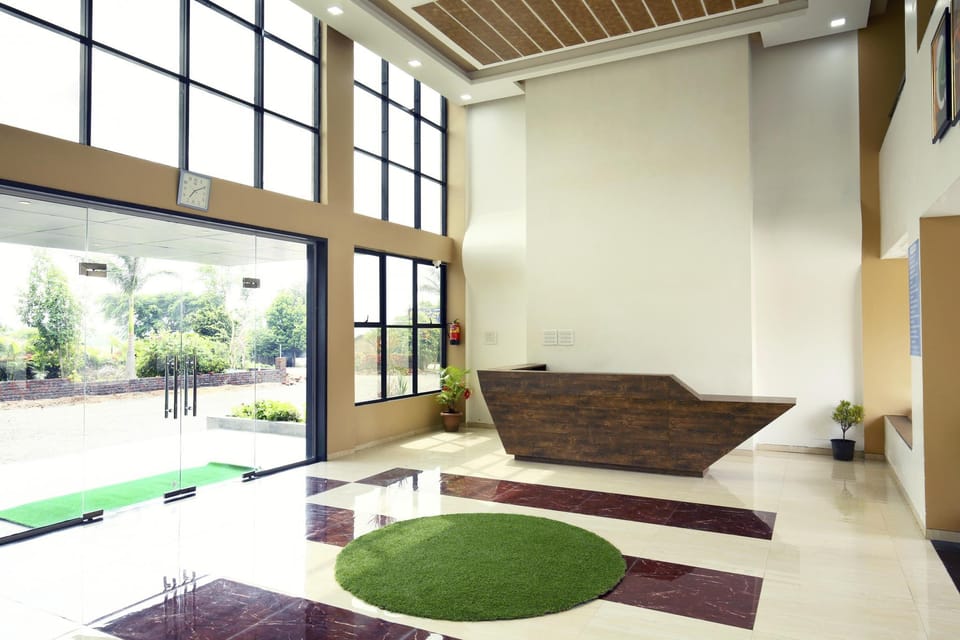Hotel Girija Hotel in Maharashtra