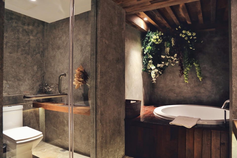 Seclusive Life in Landscape Hotel in Zhejiang