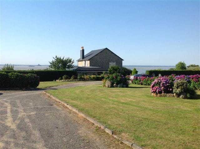 Les Hermelles Hotel in Brittany