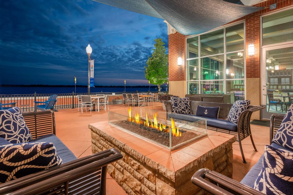 Sheraton Erie Bayfront Hotel Hotel in Erie