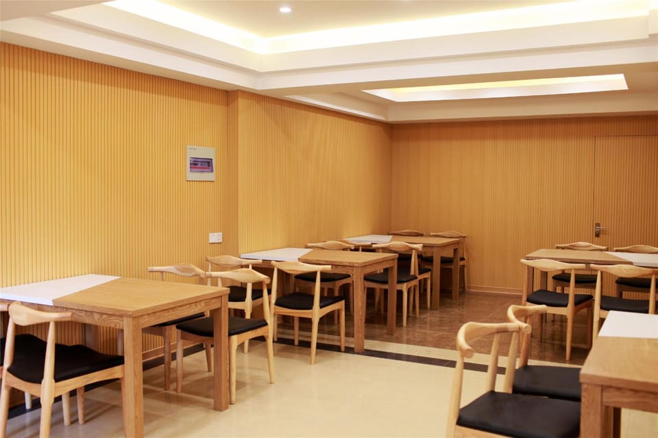 GreenTree Inn Xingtai Railway Station Business Hotel Hotel in China