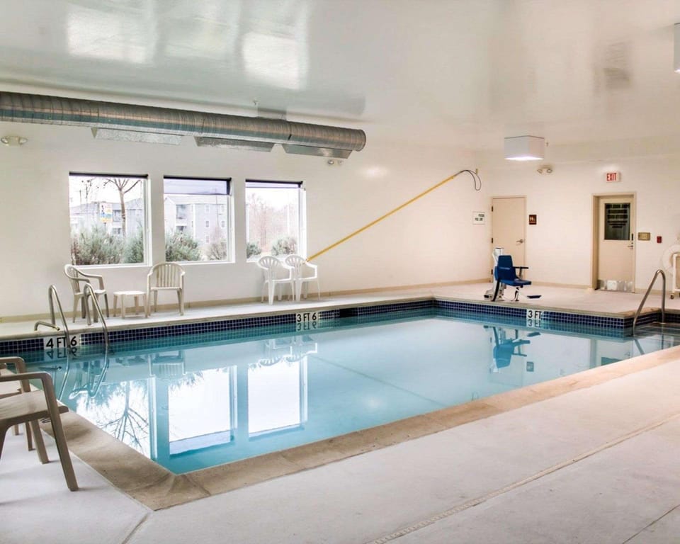 Quality Inn & Suites Chambersburg Northeast Hotel in Pennsylvania