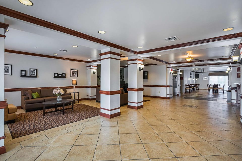 Sleep Inn & Suites Manchester near Arnold AFB Hotel in Tennessee