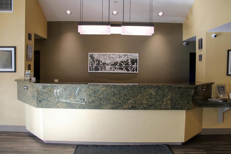 Sleep Inn Bend Crossroads Plaza Hotel in Bend