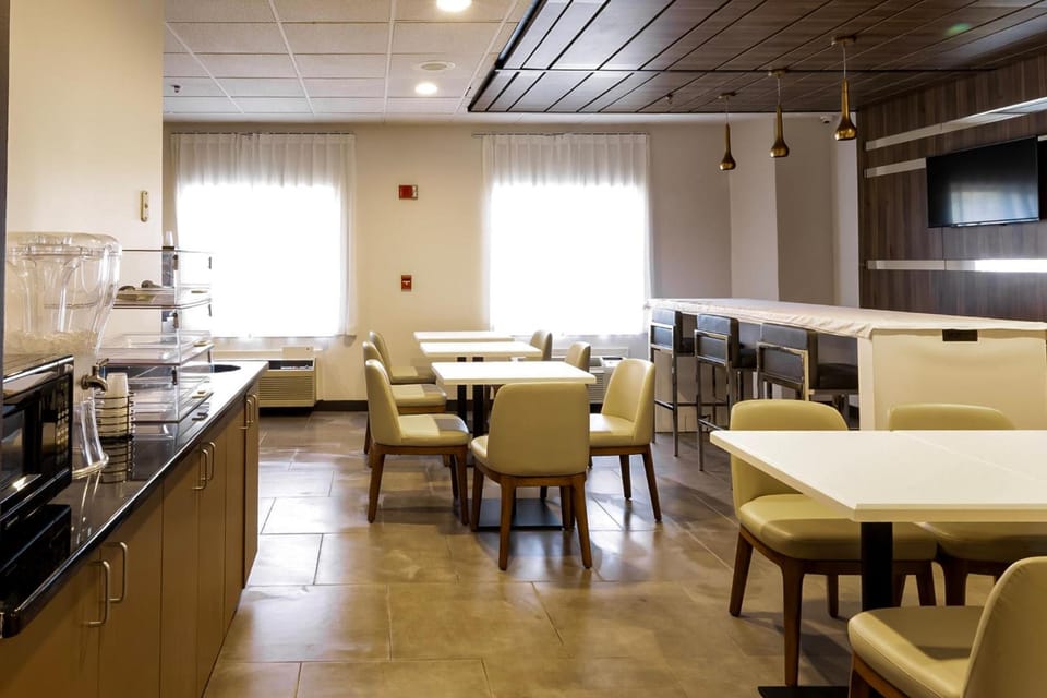 Wingate by Wyndham Owensboro Hotel in Owensboro