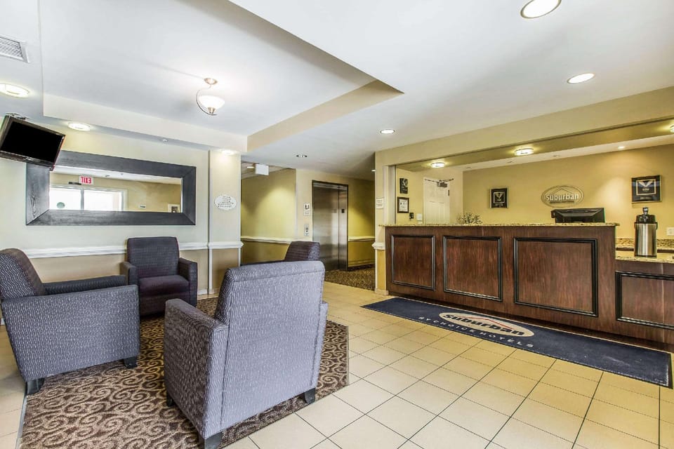 Suburban Studios Near Camp Lejeune Hotel in Jacksonville