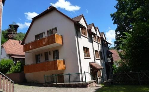 Pension - Gastehaus Zum Pfalzerwald Hotel in Rhineland-Palatinate