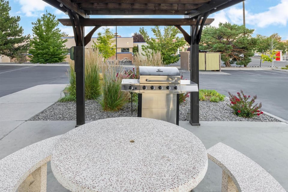 Best Western Plus The Four Corners Inn Hotel in Farmington
