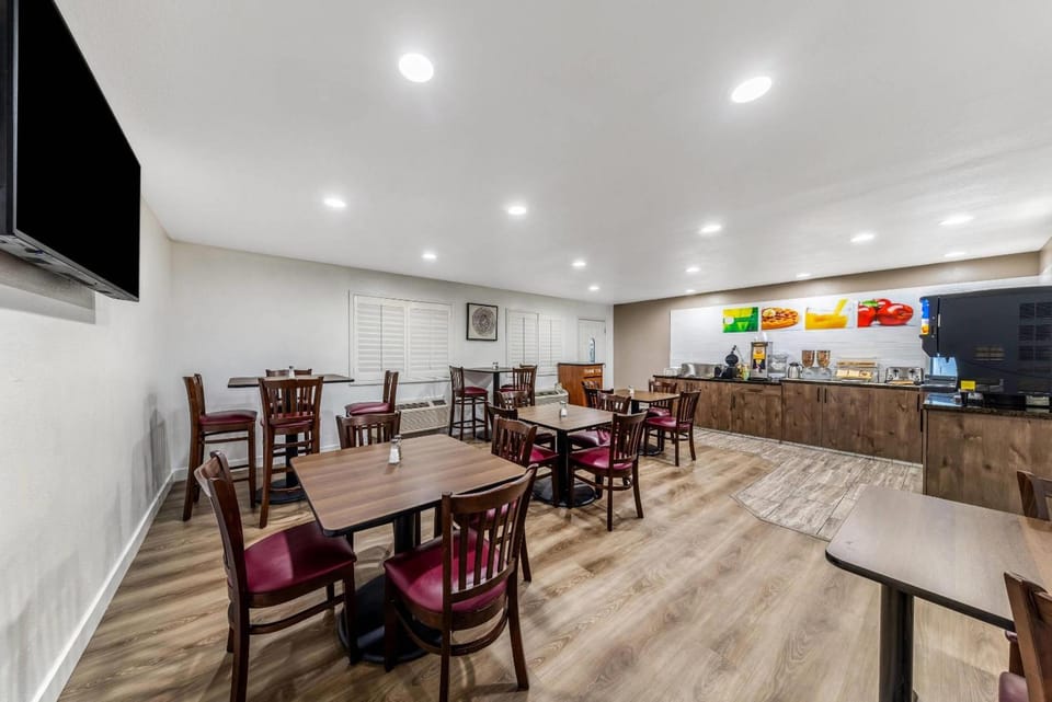 Quality Inn & Suites Victorville - Hesperia Hotel in Hesperia