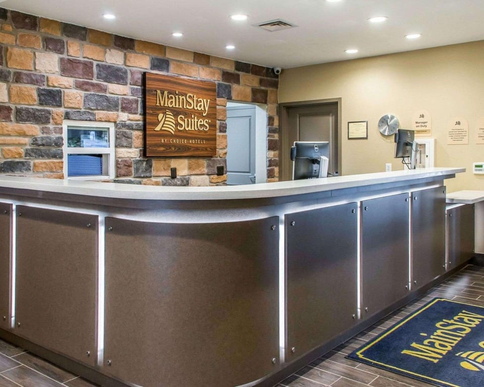 MainStay Suites Cotulla Hotel in Cotulla