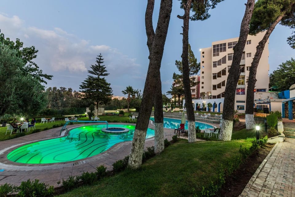 Swimming pool