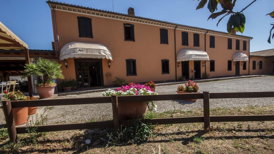 Antico Casale Le Fossate Hotel in Umbria