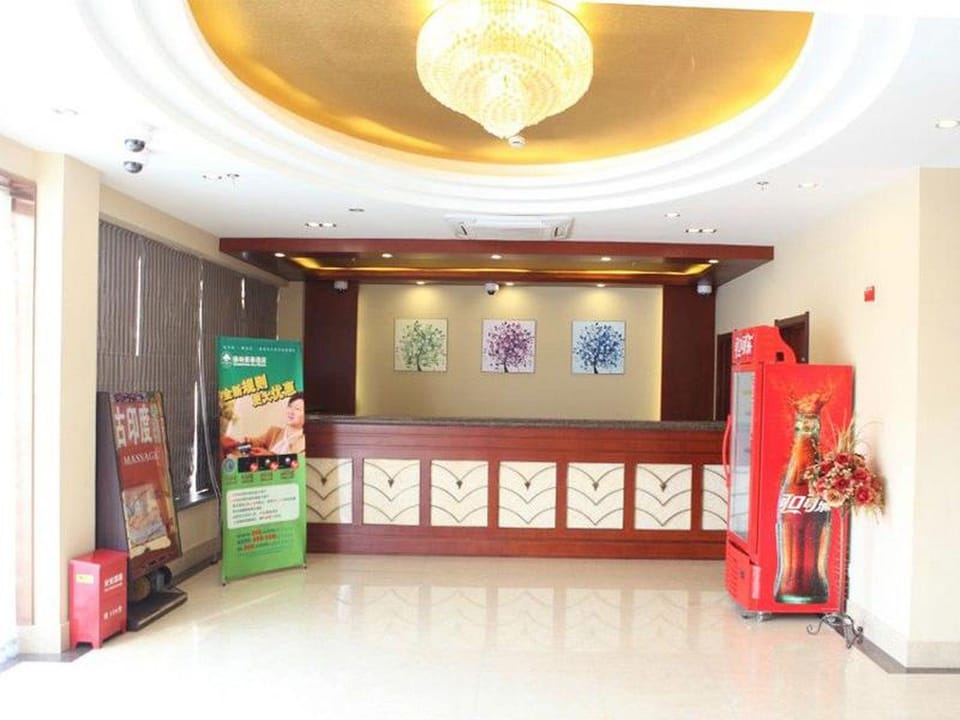 GreenTree Inn Shanghai Hongqiao Airport Huqingping Highway Shell Hotel Hotel in Shanghai