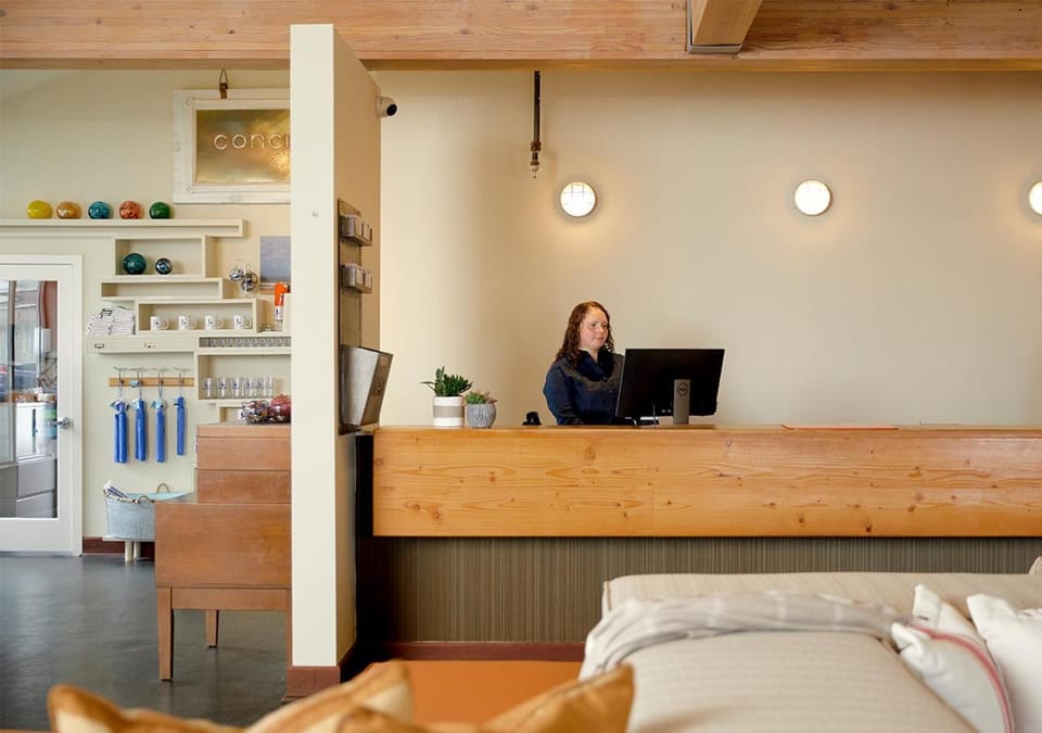 Surftides Hotel Hotel in Devils Lake