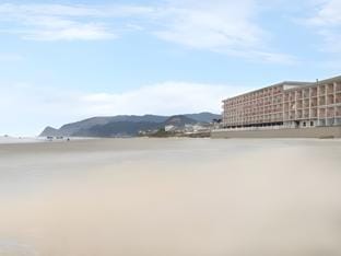 Surftides Hotel Hotel in Devils Lake