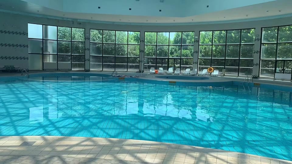 The Farrington Hotel B Hotel in Shandong