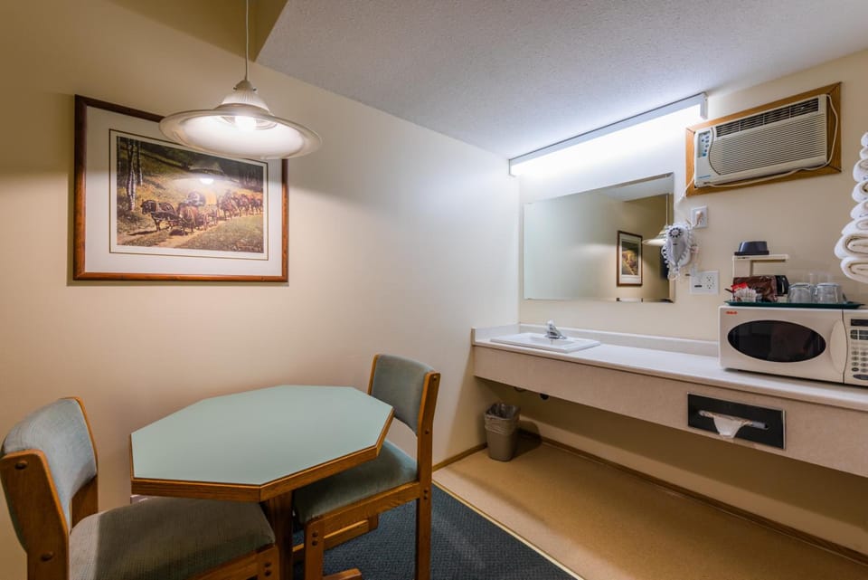 The Ranchland Inn Kamloops Motel in Kamloops