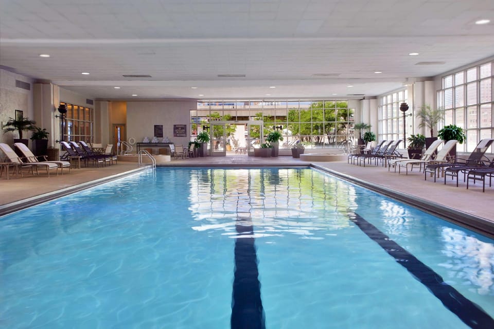 Hilton Chicago Hotel in South Loop