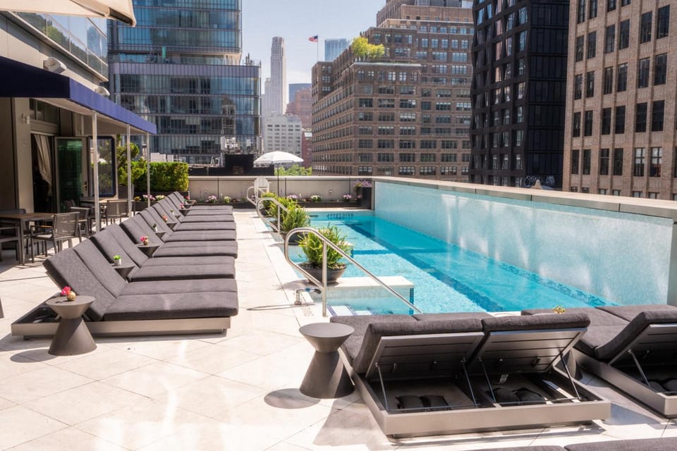 Swimming pool