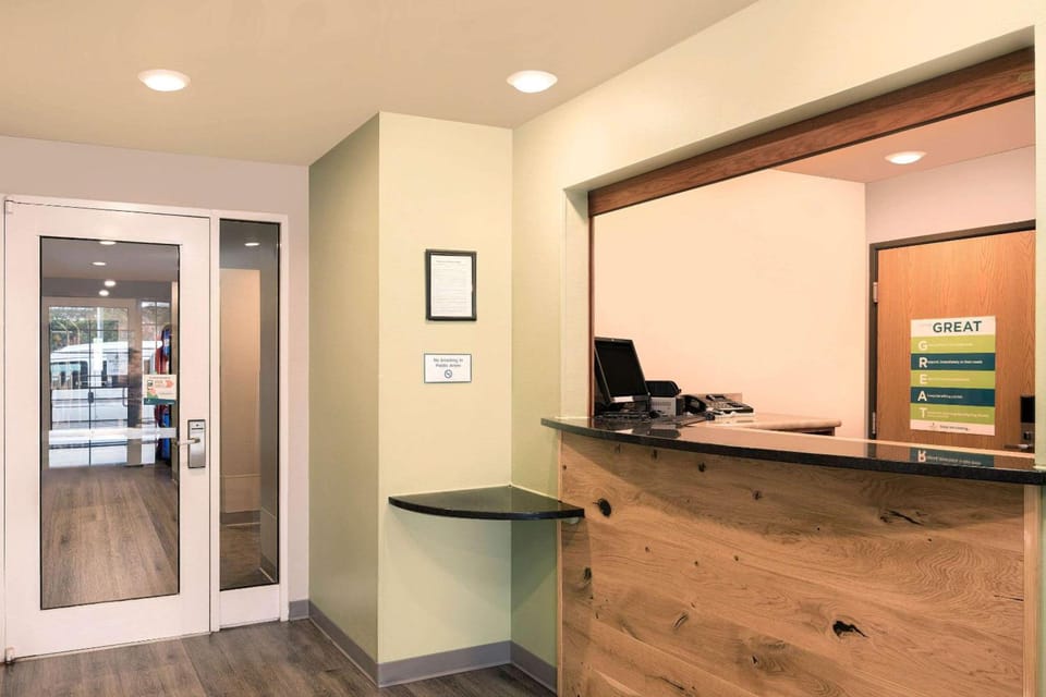 WoodSpring Suites Charlotte Gastonia Hotel in Gastonia