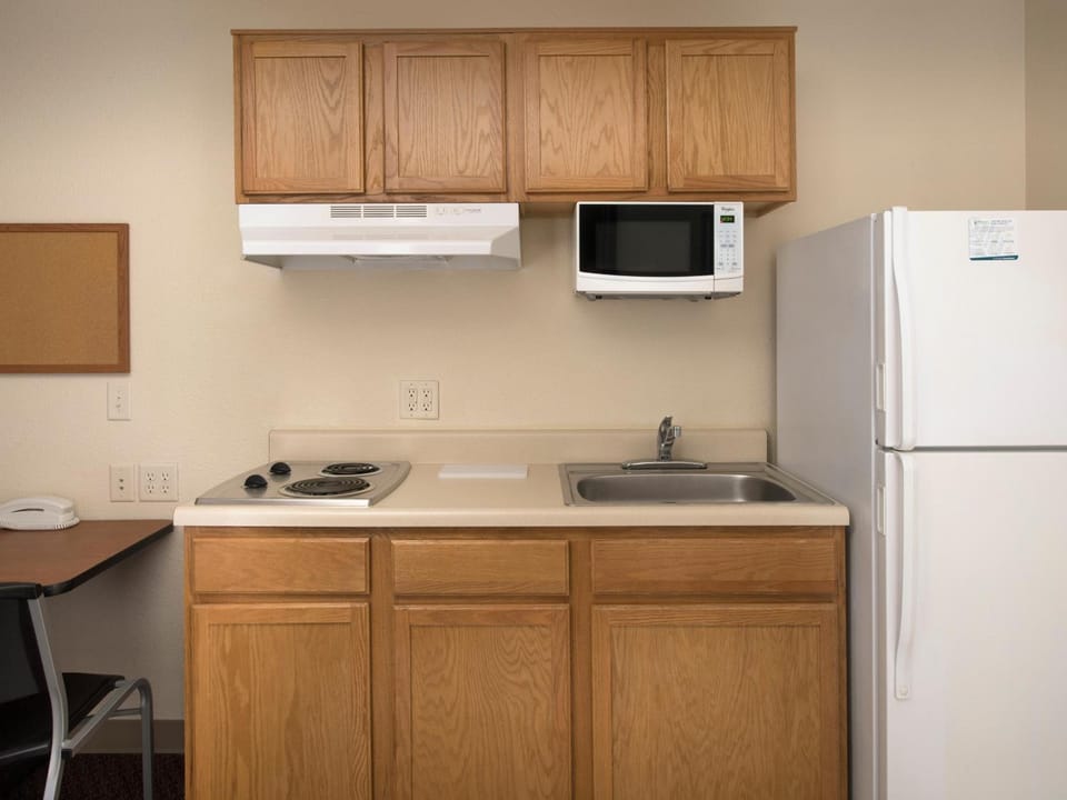 WoodSpring Suites Junction City Hotel in Junction City