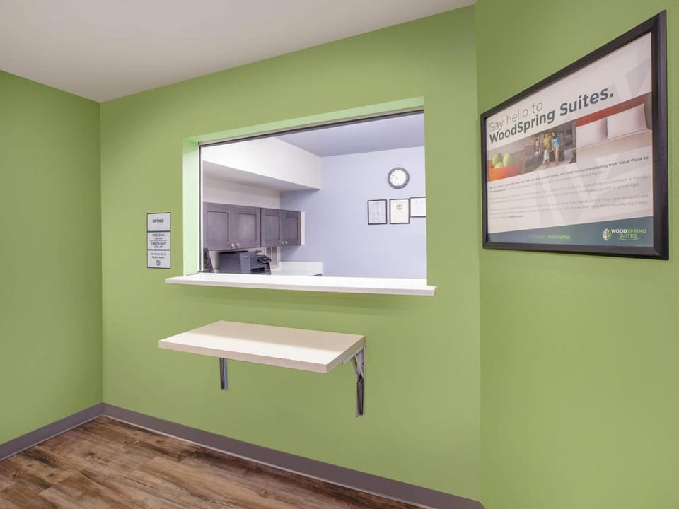 WoodSpring Suites San Antonio North Live Oak I-35 Hotel in San Antonio