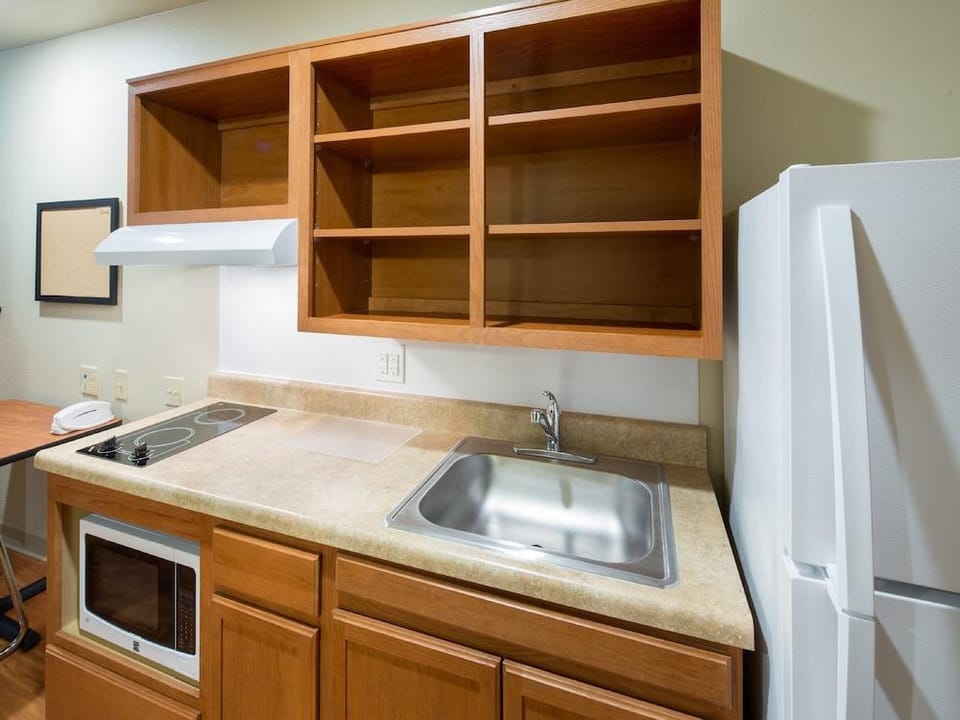 WoodSpring Suites Waco near University Hotel in Bellmead