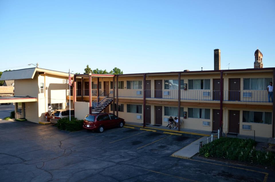 Village Inn Green Bay Hotel in Green Bay